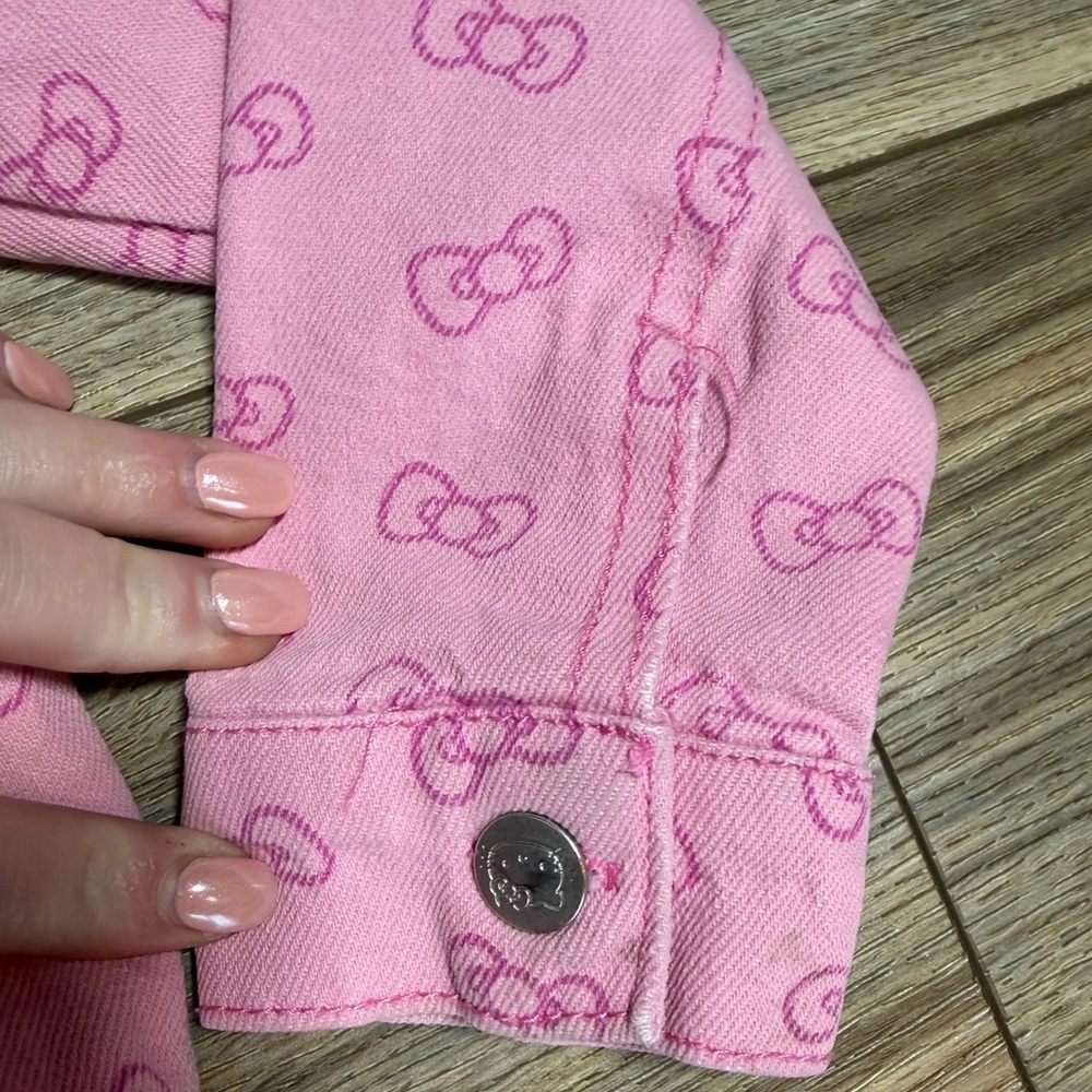 Kids pink Hello Kitty denim jacket - Picture 5 of 8